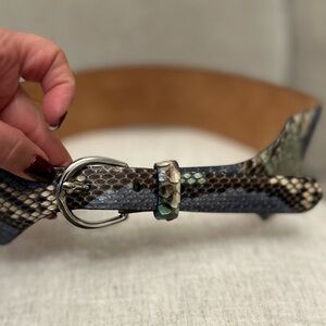 W. Kleinberg Women’s Belt 100% Original Python Size Large .